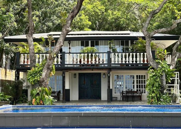Charming 6BD Villa , Pool, Wi-Fi, Solar Energy