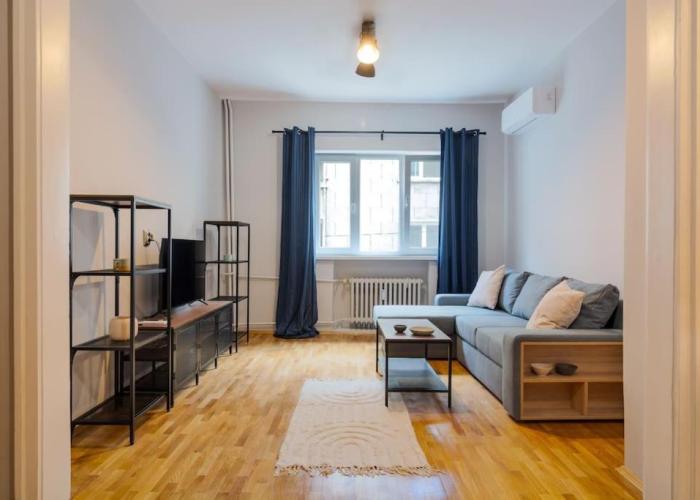 Modern design 1 bdrm, 4 guests, Top cente, Near Parliament, Self check-in