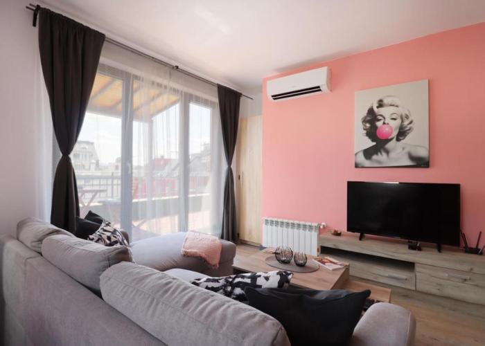 New Sofia Skyline 1BDRM Free Parking & Terrace