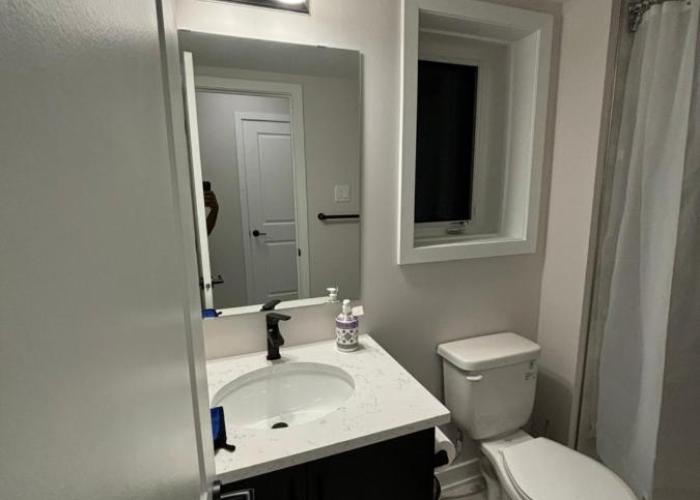 Cozy modern home in a family friendly neighborhood