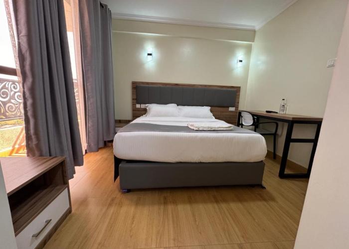 Canopy View Hotel