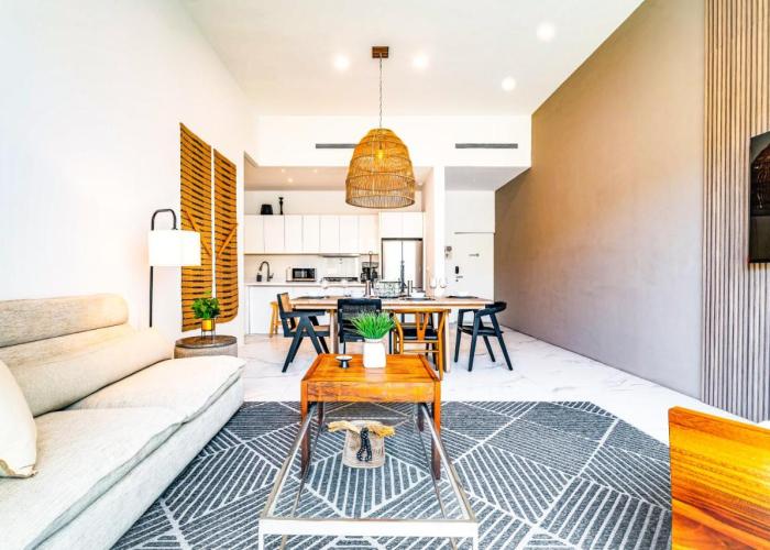 Elevate Your Cabo Vacation in Style