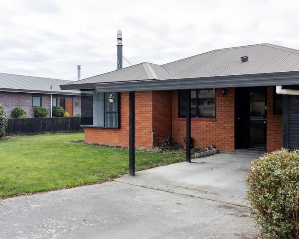 Cute as a button. Cosy home in Methven