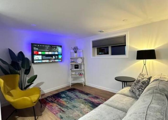 Stylish & Modern 2 Bedroom Suite