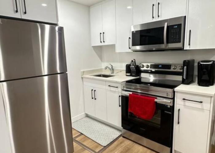 Stylish & Modern 2 Bedroom Suite