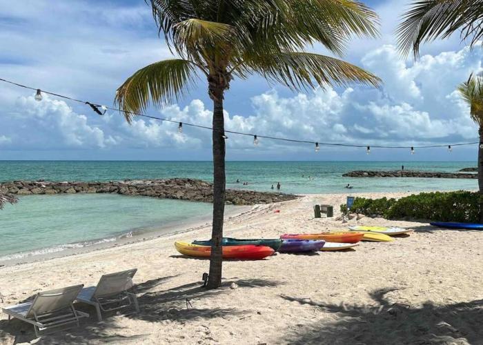 Luxury Townhouse in Palm Cay, Nassau Bahamas