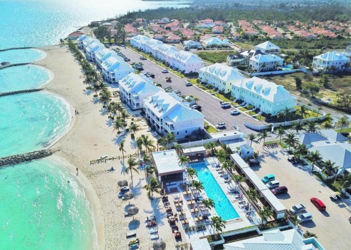 Luxury Townhouse in Palm Cay, Nassau Bahamas