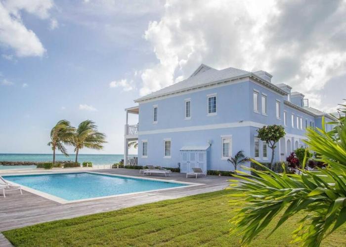 Luxury Townhouse in Palm Cay, Nassau Bahamas