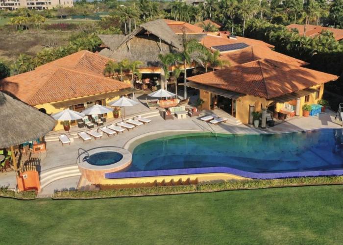 Estate Casas Enjoy 3000 USD Credit For Your Holiday Stay