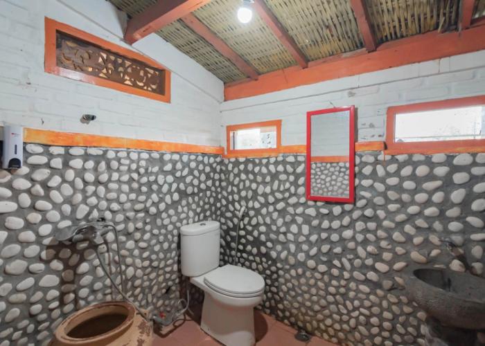 RedDoorz near Kampung Gajah 2