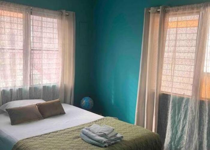 FourStoners Boutique BNB
