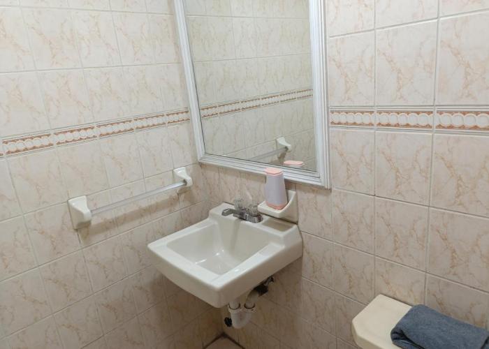 Departamento de 4 dormitorios espacioso cerca del centro de La Paz