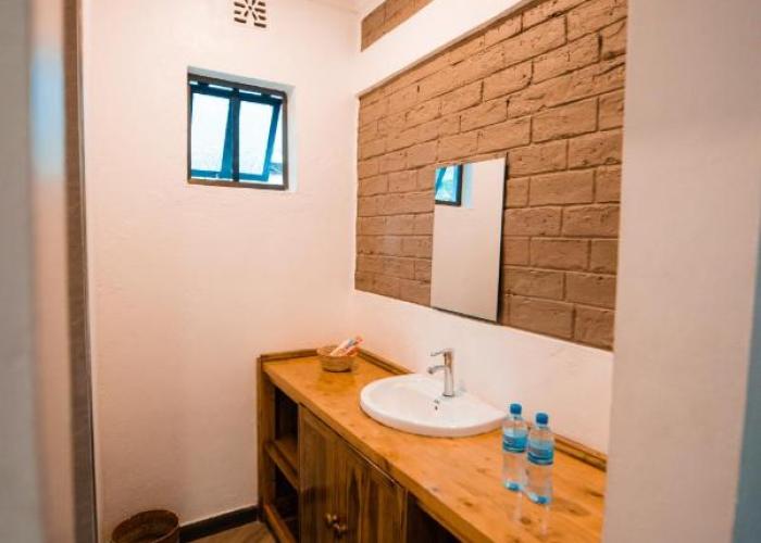 Katiti Lodge