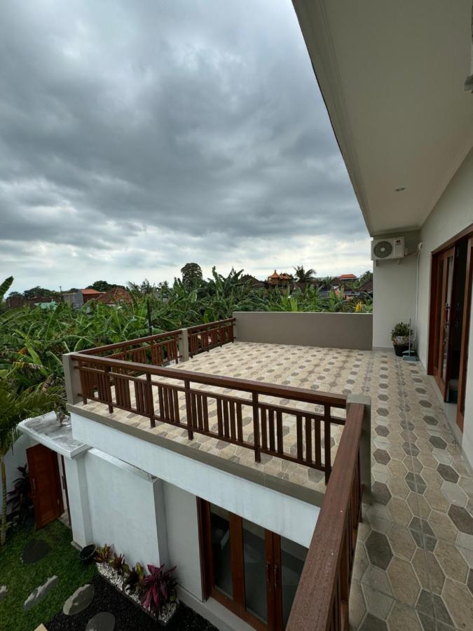 фото Nyoman House