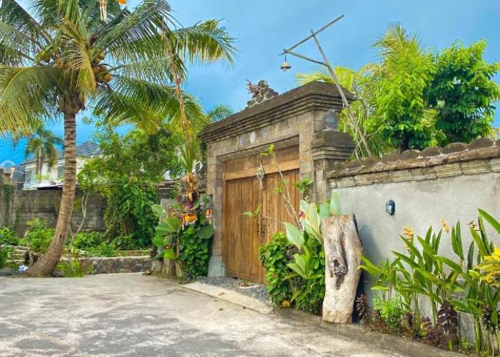 Joglo Breeze Guesthouse and Villa