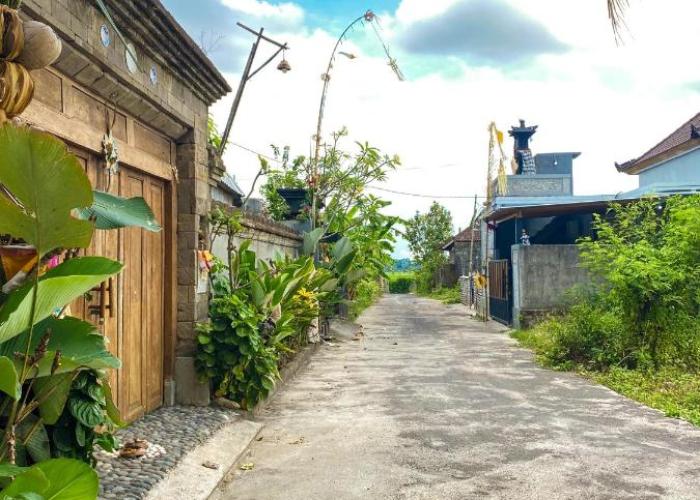 Joglo Breeze Guesthouse and Villa