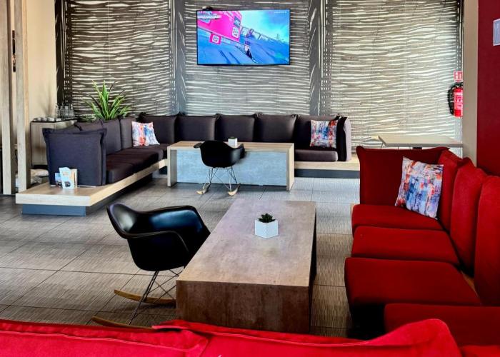 Apartment Sofia Airport airport shuttle and parking