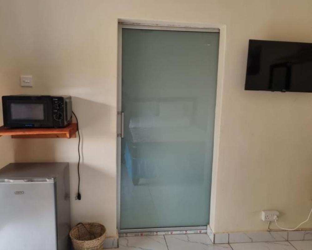 фото Gono Compound