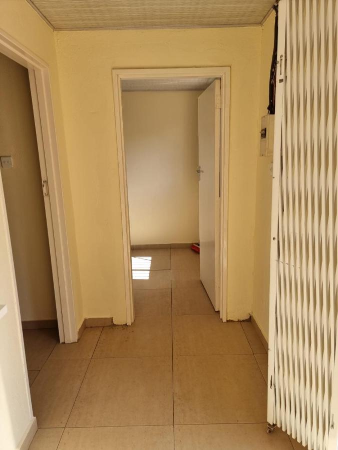 фото Gono Compound