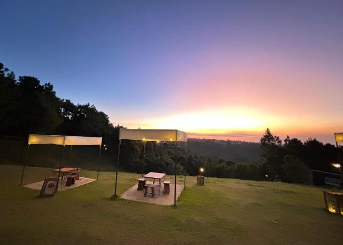 Vacation Villa at Crosswinds Tagaytay