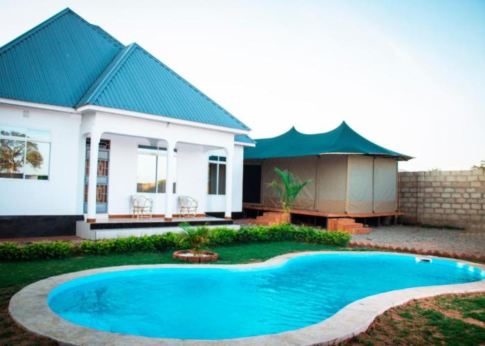 Villa Local Lodge
