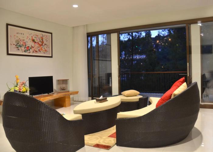 Magenta Hill View Villa 6 bedrooms with a private slide pool