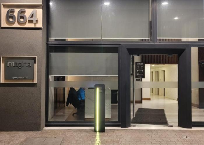 Hermoso Departamento Céntrico con Estacionamiento