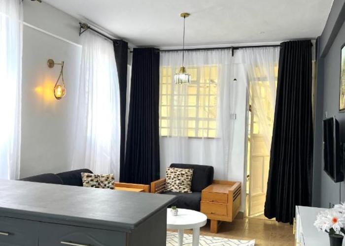 Luxury Loft Milimani - AC, WiFi, secure parking
