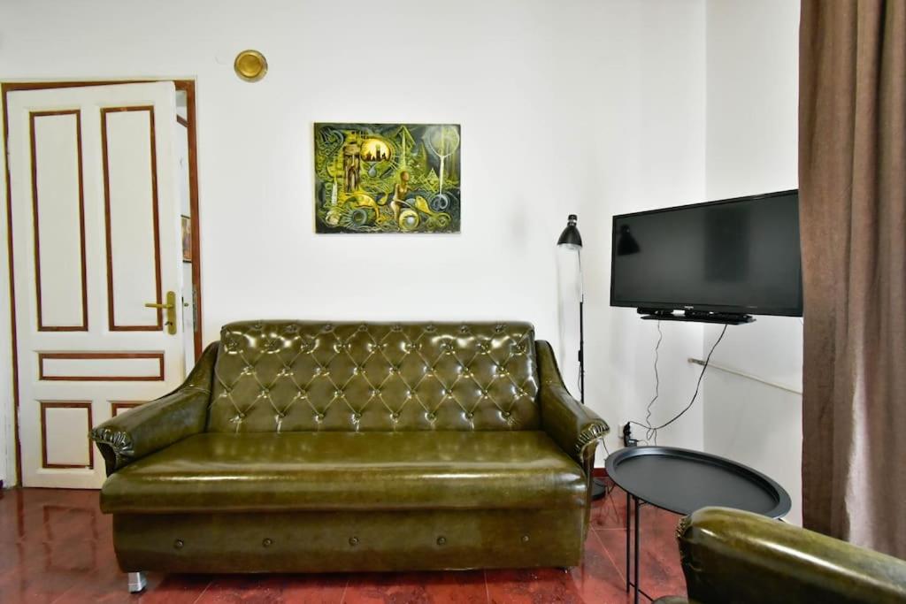 фото Garden Suite in Sofia Center