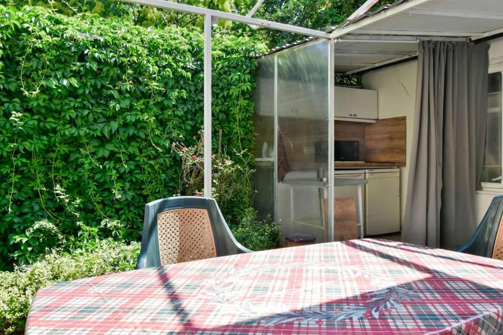 фото Garden Suite in Sofia Center