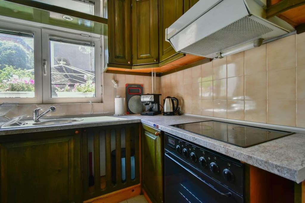фото Garden Suite in Sofia Center