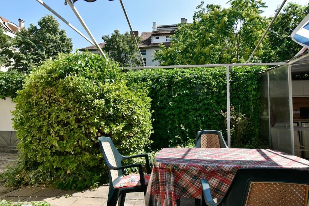 фото Garden Suite in Sofia Center