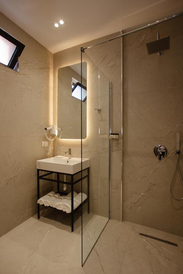 фото Downtown Hotel