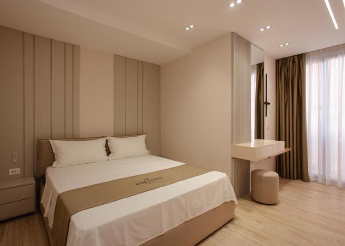 Downtown Hotel