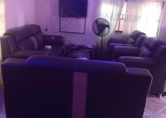 Owerri Luxury Retreat with 5 ensuite Bedrooms