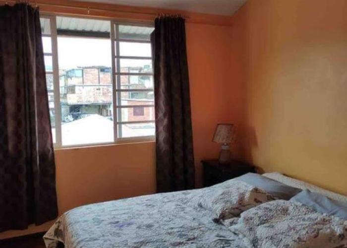 ACOGEDOR DEPARTAMENTO EN CENTRO HISTÓRICO-Cuenca