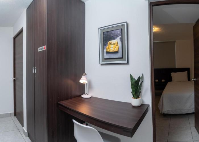 Condo 9, San Francisco Tower