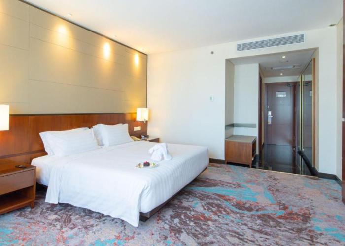 Gumaya Tower Hotel