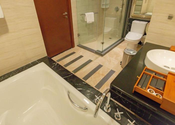 Gumaya Tower Hotel