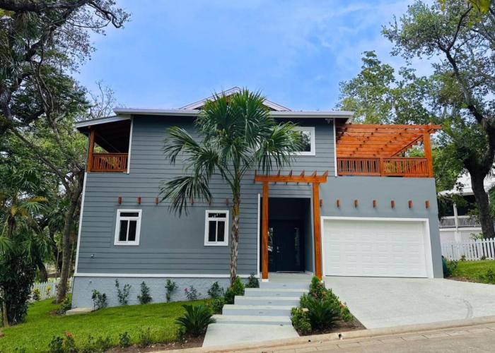 Blue Paradise House Roatan