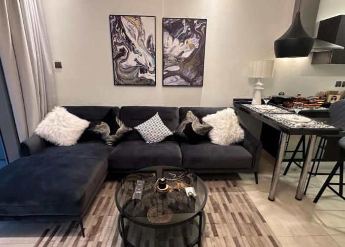 High Floor 33 Luxury Apartment