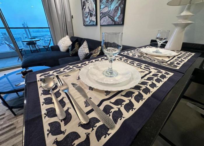 High Floor 33 Luxury Apartment