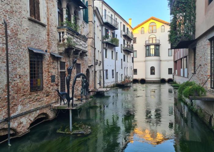 romantico alloggio arteeacqua in centro