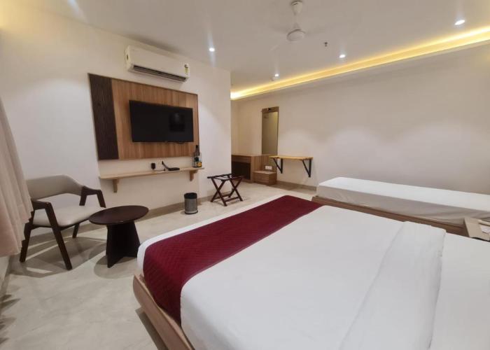 Hotel The Grand Murli