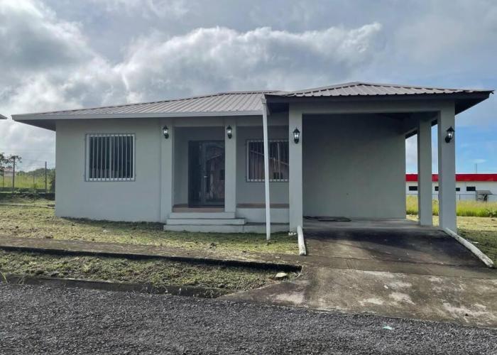 Casa Familiar cerca a todo