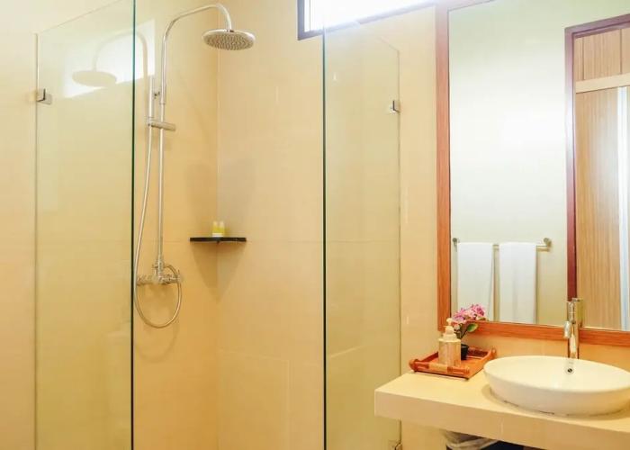 Oyama City View 4BR Villa With a Private Pool