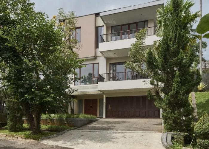 Oyama City View 4BR Villa With a Private Pool