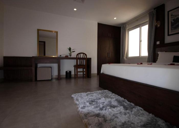 Vrest Hotel