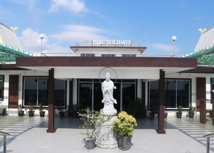 Hotel Riau Holidays