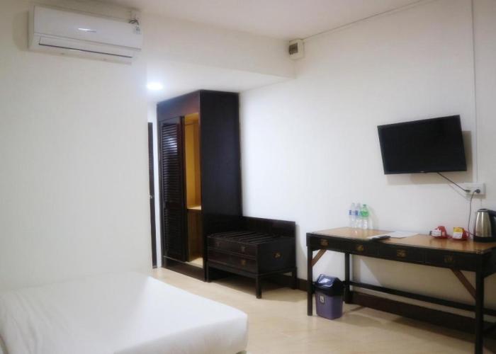 Hotel Riau Holidays